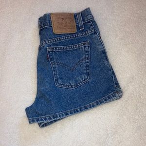 Levi shorts